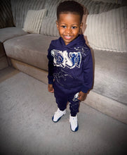 Load image into Gallery viewer, Queens G.T.M (kids)